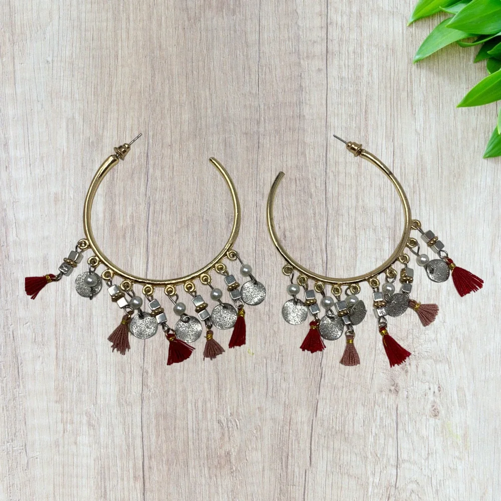 Vintage Y2K Bohemian Tassel Dangle Hoop Earrings Pierced Gold Tone Carded Hippie